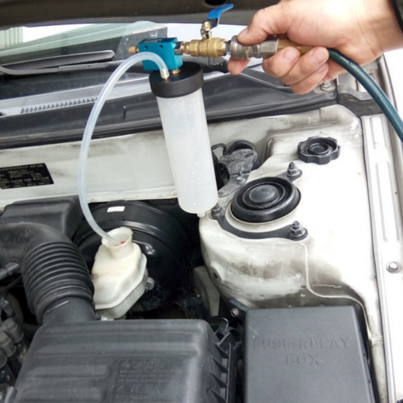 Car Brake Bleeder Hydraulic Pu - Brake Bleeder Kit のレビューと価格